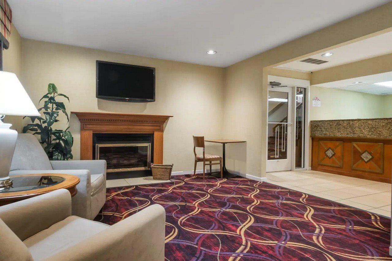 Hawthorn Suites Dayton South ไมอามีส์เบิร์ก ภายนอก รูปภาพ