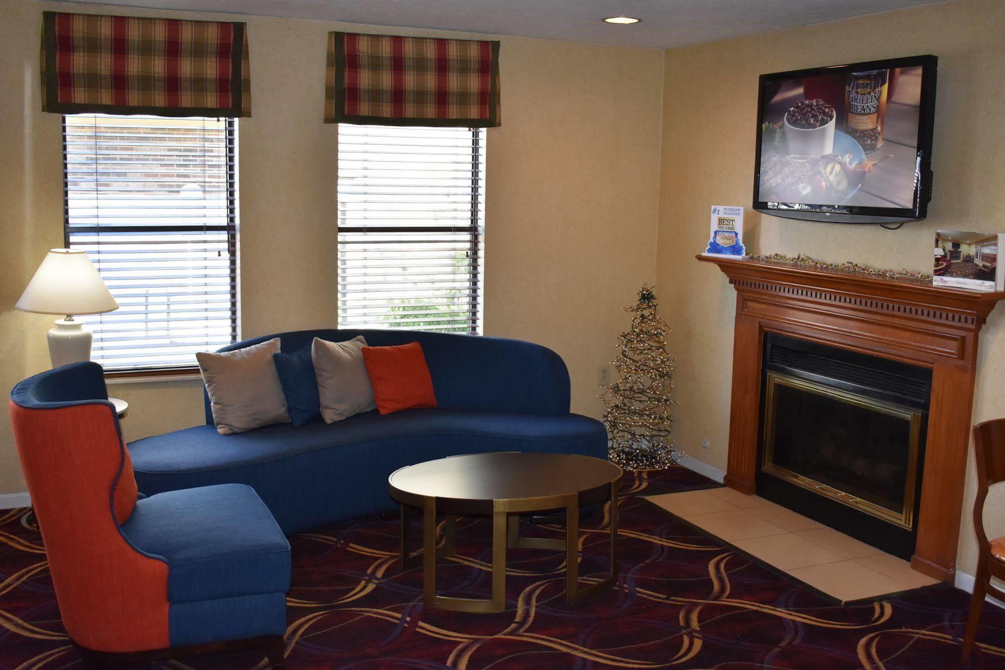Hawthorn Suites Dayton South ไมอามีส์เบิร์ก ภายนอก รูปภาพ