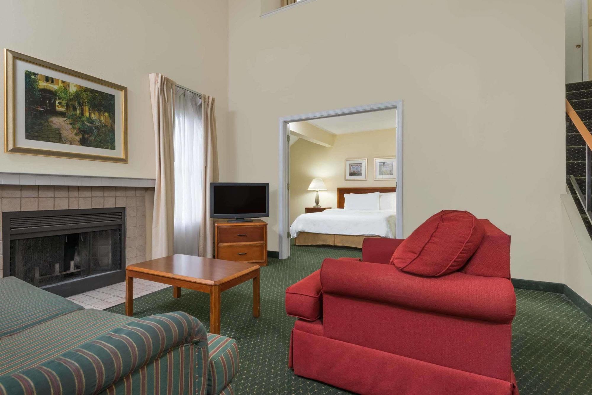 Hawthorn Suites Dayton South ไมอามีส์เบิร์ก ภายนอก รูปภาพ