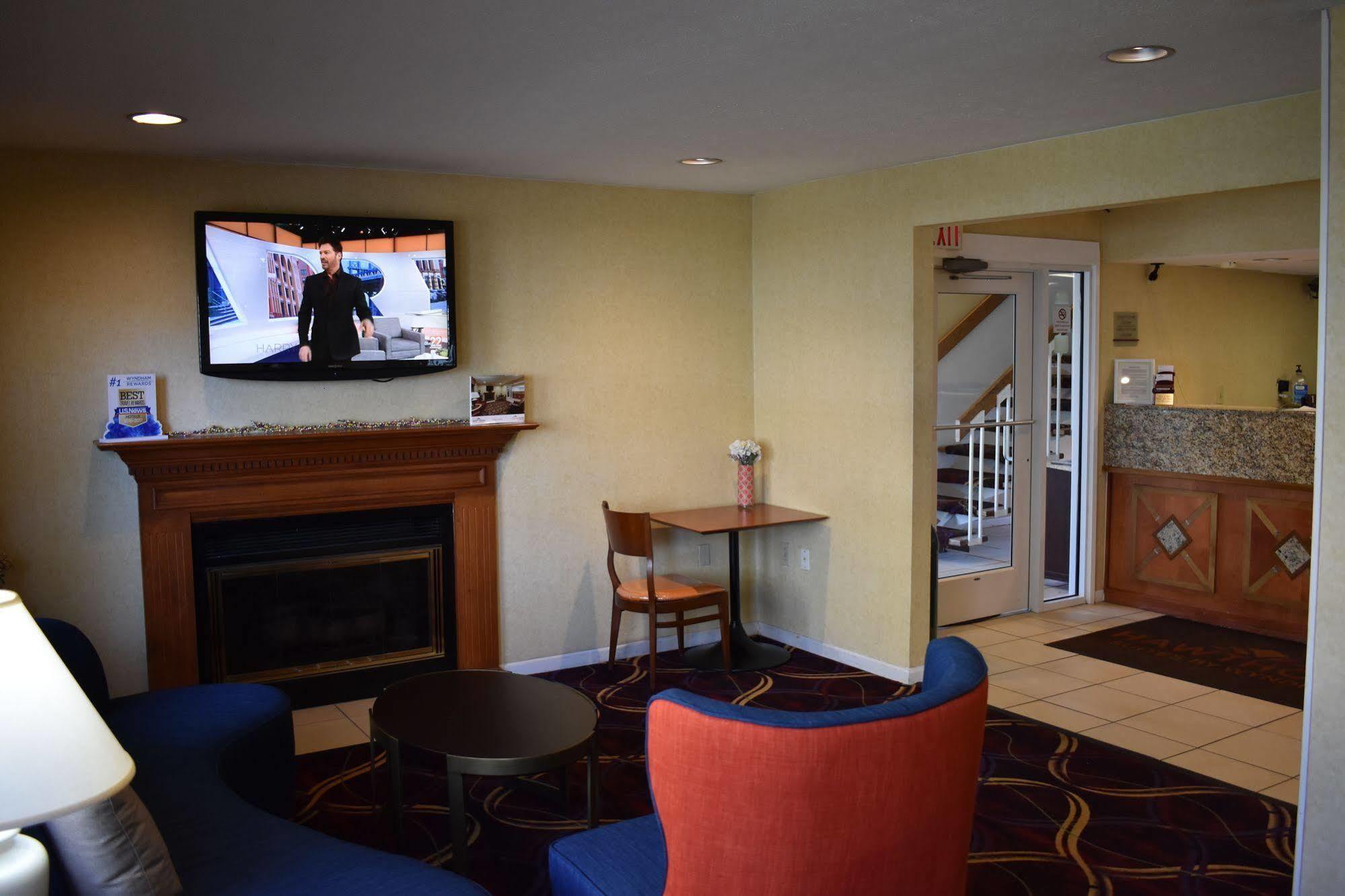 Hawthorn Suites Dayton South ไมอามีส์เบิร์ก ภายนอก รูปภาพ